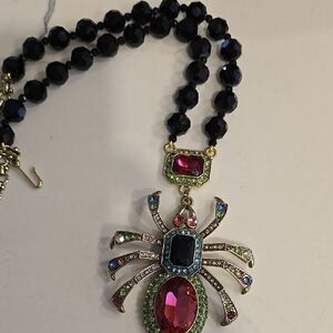 Elegant Black Multi Color Spider Pendant Necklace